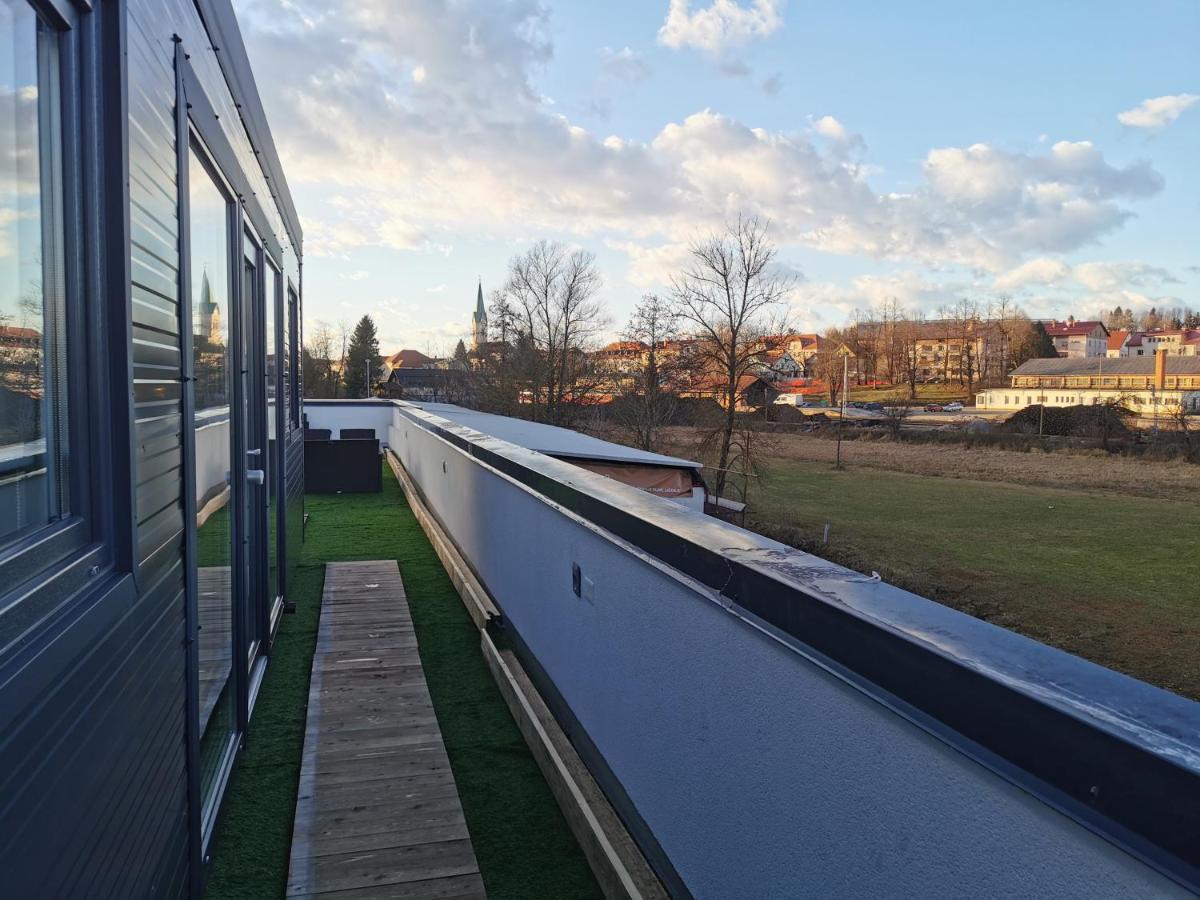 Roof Apartment Art-Pe Trebnje Luaran gambar
